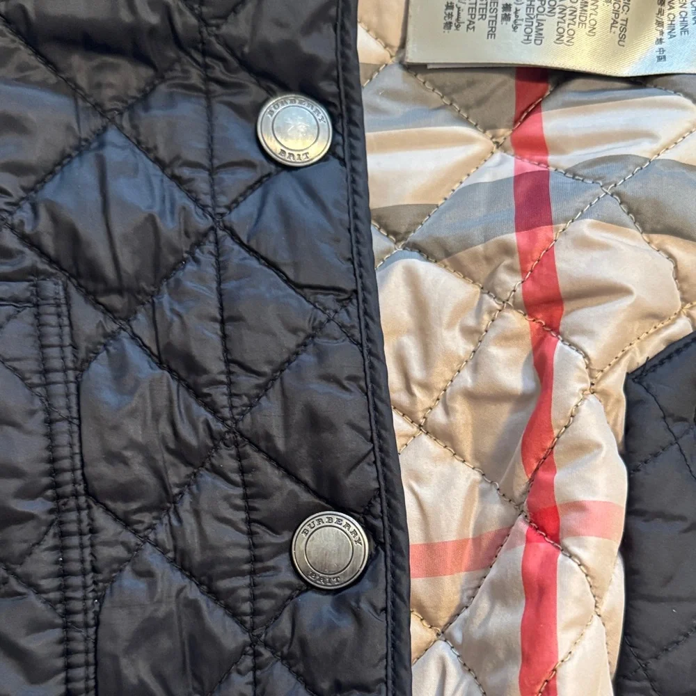 Burberry Quilted Black Jacket medium - Picture 5 of 6